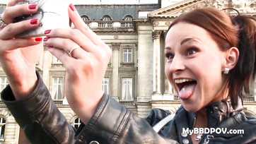Po piwie, szmata Pest ssała wielką czarną kiełbasę Thumb